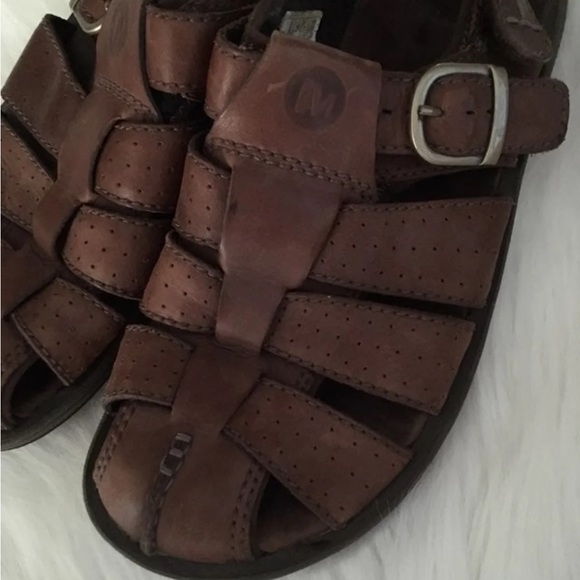 Sandals - Picture 2 of 5